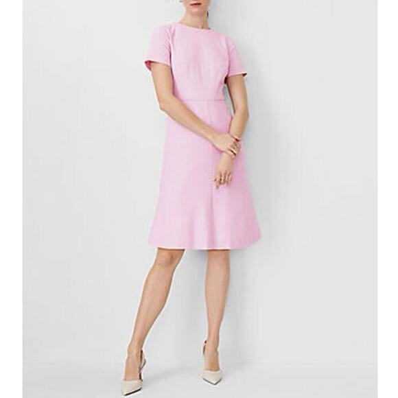 Ann Taylor Crewneck Flare Short Sleeve Pink Sheath Dress Women's Size 14 petite - Picture 1 of 15